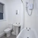 3-bedroom Flat-freeparking & Wifi, Sleeps7 Homestay Bristol