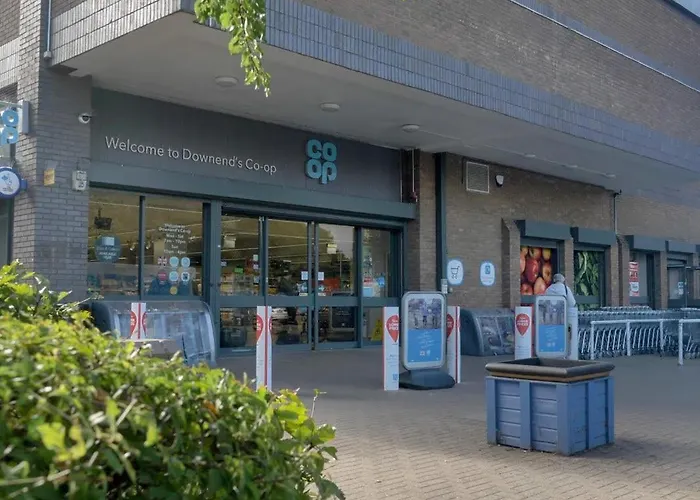 公寓 3-bedroom Flat-freeparking & Wifi, Sleeps7