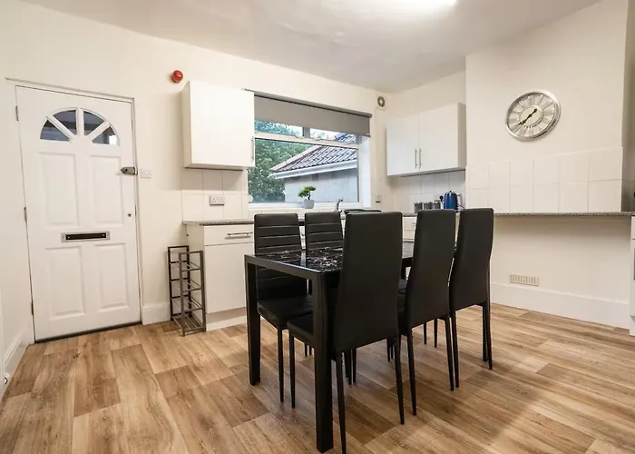 3-bedroom Flat-freeparking & Wifi, Sleeps7 Bristol
