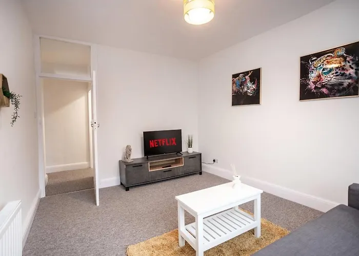 3-bedroom Flat-freeparking & Wifi, Sleeps7 Bristol